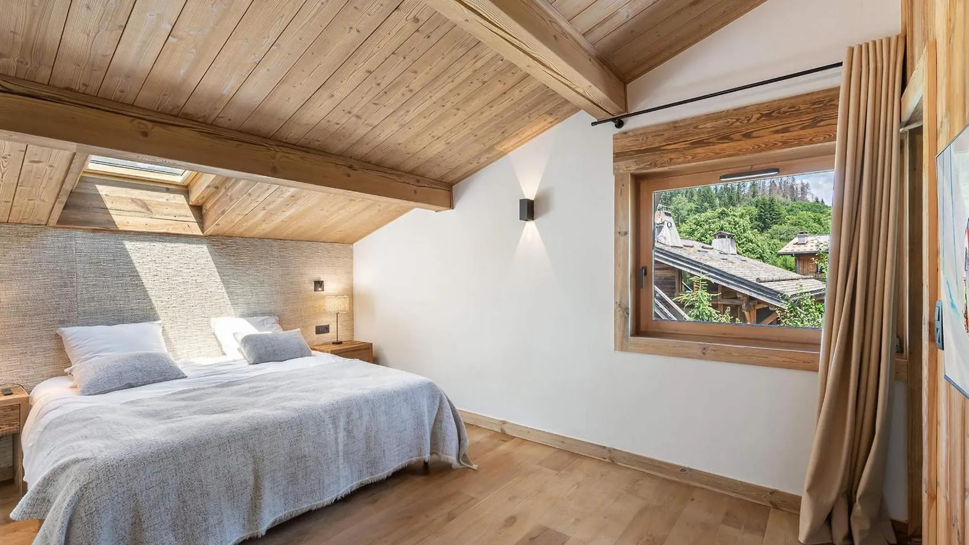 Chalet De Luxe Avec Piscine Et Espace Jeux, Proche Centre De Megeve - Fr-1-569-140