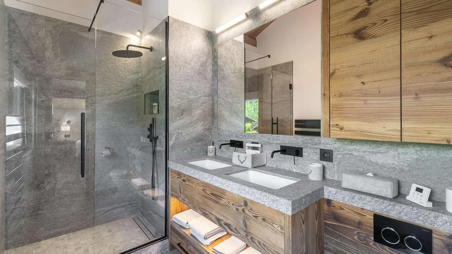 Chalet De Luxe Avec Piscine Et Espace Jeux, Proche Centre De Megeve - Fr-1-569-140