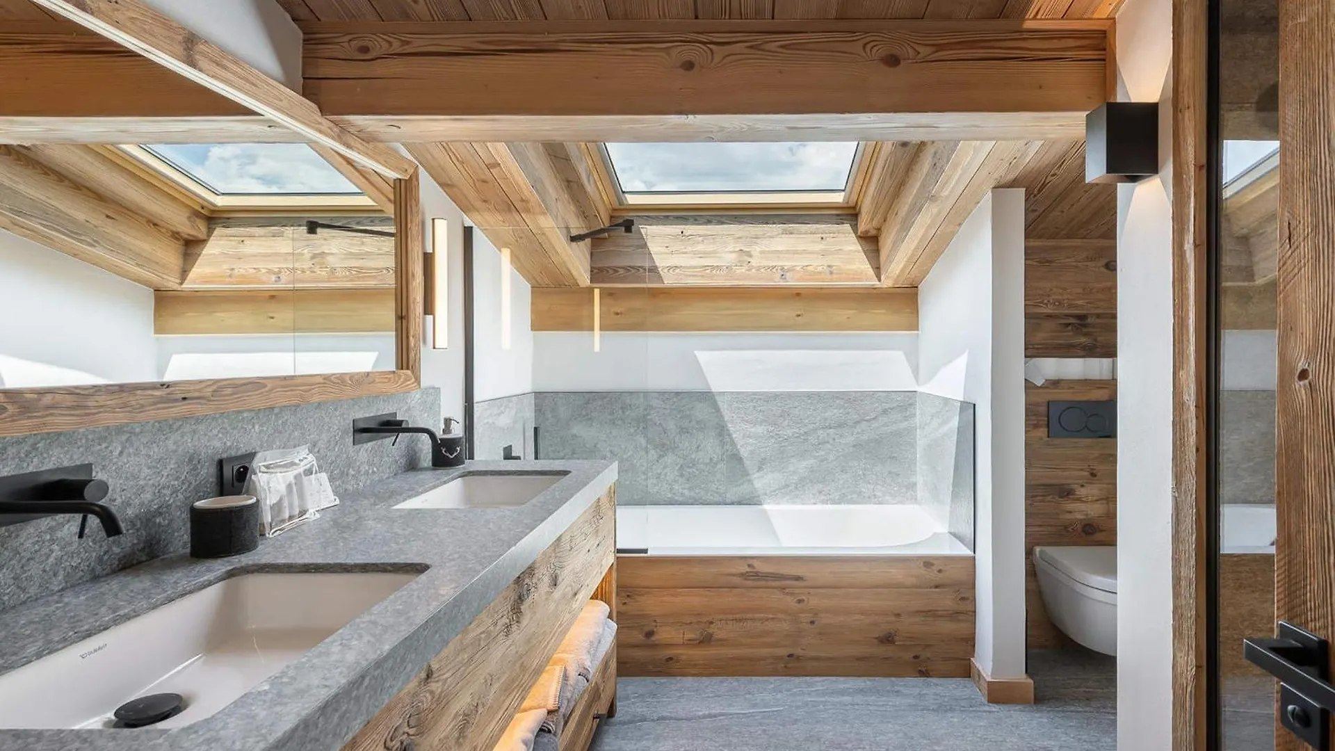 Chalet De Luxe Avec Piscine Et Espace Jeux, Proche Centre De Megeve - Fr-1-569-140 France